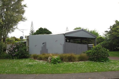 Photo of property in 59 The Circle, Manly, Whangaparaoa, 0930