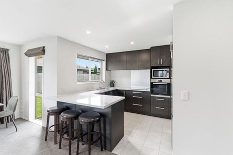 Photo of property in 23 Luxembourg Crescent, Halswell, Christchurch, 8025