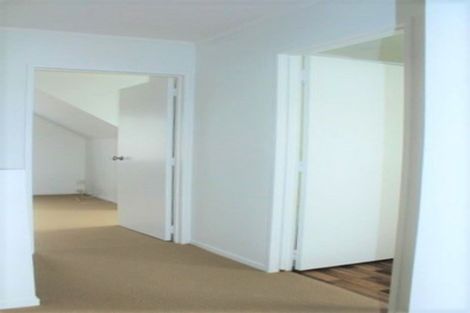 Photo of property in 71a Barrack Road, Mount Wellington, Auckland, 1060