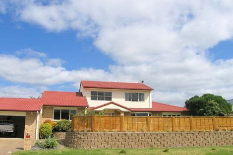 Photo of property in 5 Athena Grove, Papamoa Beach, Papamoa, 3118