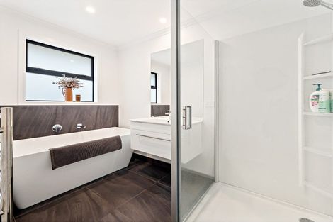 Photo of property in 8 Gaynor Way, Te Puke, 3119