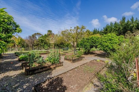 Photo of property in 98 Edmonds Road, Kerikeri, 0293