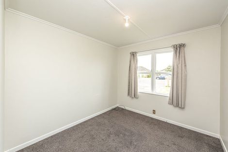 Photo of property in 138 Puriri Street, Castlecliff, Whanganui, 4501
