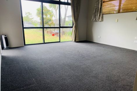 Photo of property in 26 Pitoitoi Avenue, Greenhithe, Auckland, 0632