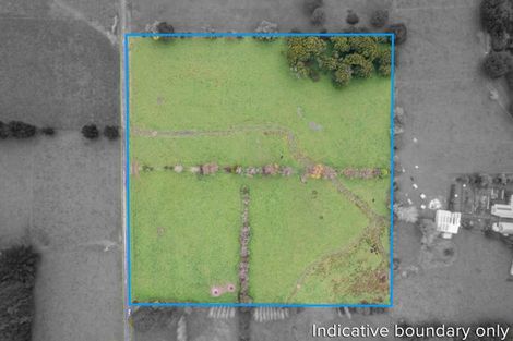 Photo of property in 1015b Beach Road, Torbay, Auckland, 0630