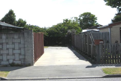 Photo of property in 2/59 Royal Park Drive, Parklands, Christchurch, 8083