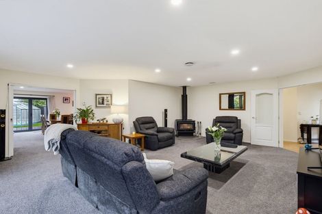 Photo of property in 13 Gainsborough Court, Rolleston, 7614