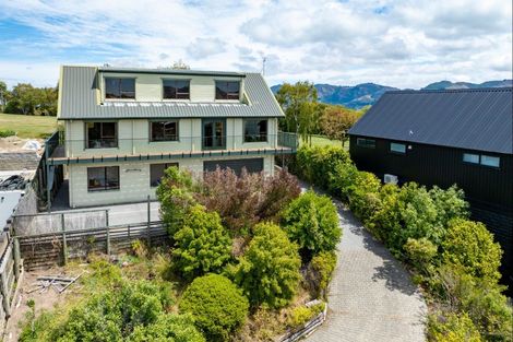 Photo of property in 12 Ranui Crescent, Diamond Harbour, Lyttelton, 8971