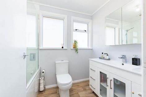 Photo of property in 40 Tennyson Street, Trentham, Upper Hutt, 5018