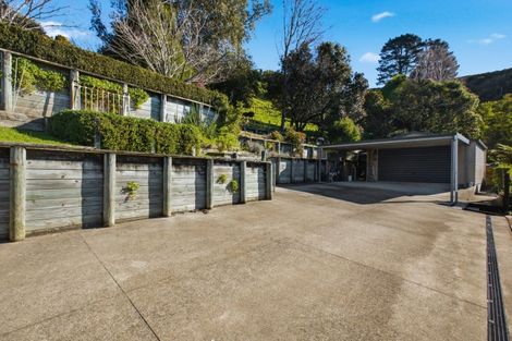 Photo of property in 27 Bateleur Close, Welcome Bay, Tauranga, 3112