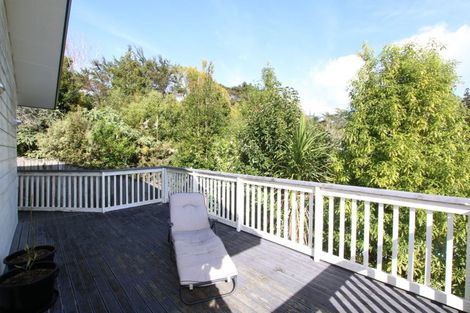 Photo of property in 2/29 Beaudine Avenue, Glenfield, Auckland, 0629