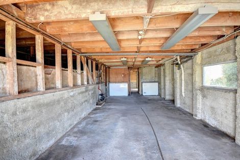 Photo of property in 129 Saint Leonards Drive, Saint Leonards, Dunedin, 9022