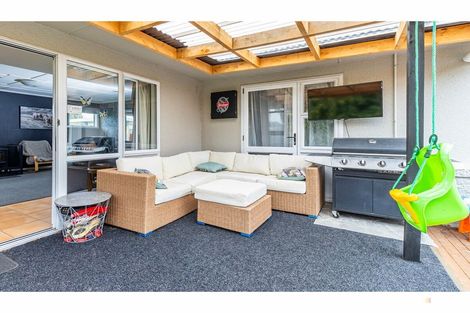 Photo of property in 22 Hughes Street, Waimate, 7924