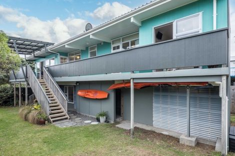 Photo of property in 6 Jeep Road, Raumati South, Paraparaumu, 5032