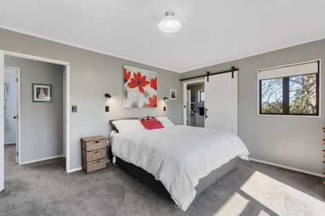 Photo of property in 44 Lansdowne Crescent, Glenview, Hamilton, 3206