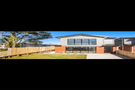 Photo of property in 4b Scanlen Terrace, Kelston, Auckland, 0602