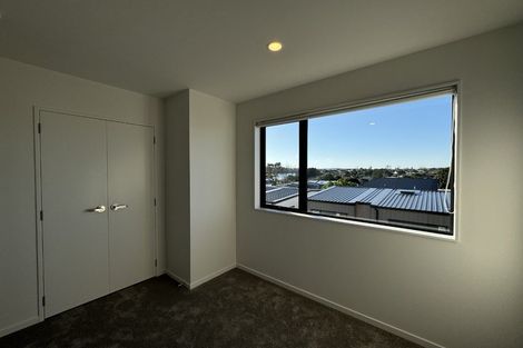 Photo of property in 11 Paetai Lane, Te Atatu Peninsula, Auckland, 0610