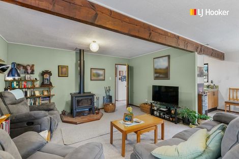 Photo of property in 16 Walton Park Avenue, Fairfield, Dunedin, 9018