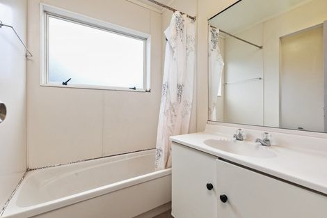 Photo of property in 190a Tara Road, Papamoa Beach, Te Puke, 3187