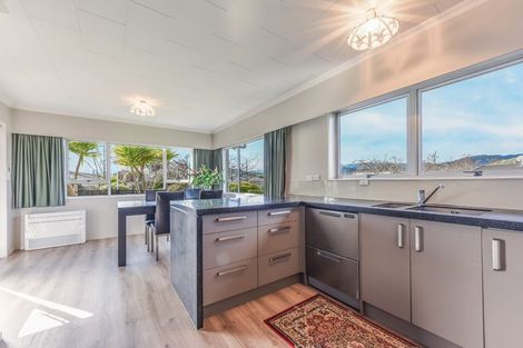 Photo of property in 2 Coach Place, Brightwater, 7022