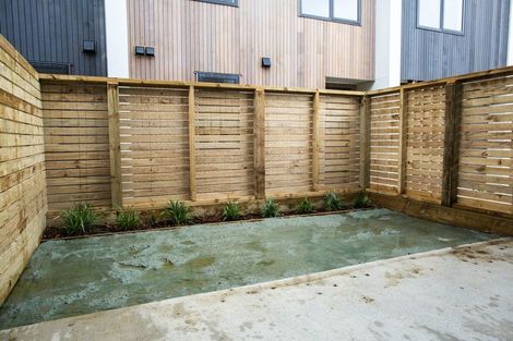 Photo of property in 2d Cook Street, Karori, Wellington, 6012