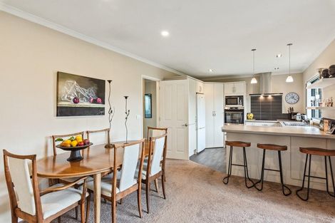 Photo of property in 6 Matuhi Street, Waikanae, 5036