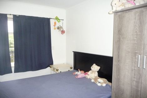 Photo of property in 1615 Great North Road, Waterview, Auckland, 1026