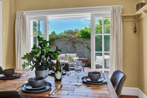 Photo of property in 47 Doralto Road, Frankleigh Park, New Plymouth, 4310