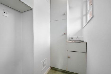 Photo of property in 58 Elliott Avenue, Bayview, Auckland, 0629