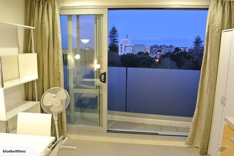 Photo of property in Uptown Apartments, 10c/14 Upper Queen Street, Auckland Central, Auckland, 1010
