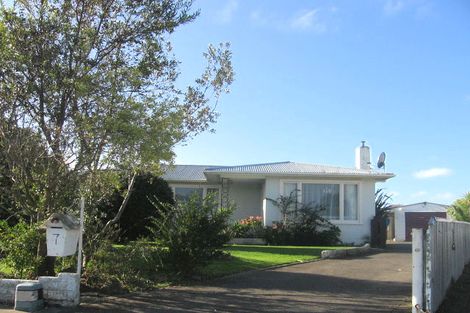 Photo of property in 7 Drayton Place, Highbury, Palmerston North, 4412