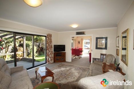 Photo of property in 2/8 Ilam Park Place, Ilam, Christchurch, 8041