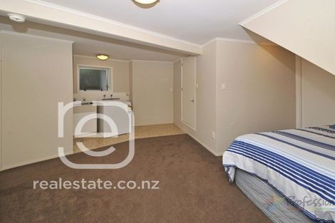 Photo of property in 7 Iorangi Place, Hillpark, Auckland, 2102