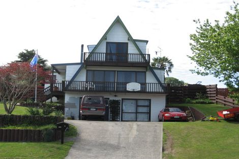 Photo of property in 12 Flinders Place, Welcome Bay, Tauranga, 3112