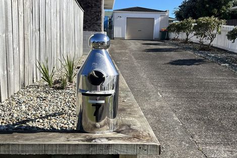 Photo of property in 7 Oleander Place, Bell Block, New Plymouth, 4312