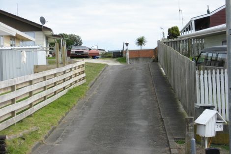 Photo of property in 36 Karyn Street, Castlecliff, Whanganui, 4501
