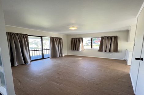 Photo of property in 2 West Harbour Drive, West Harbour, Auckland, 0618