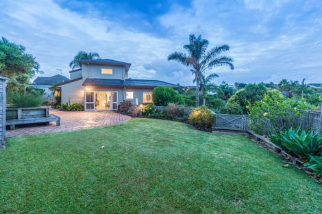 Photo of property in 14 Sailfish Drive, West Harbour, Auckland, 0618