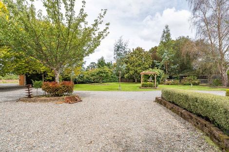 Photo of property in 71 Railway Road, Dalefield, Carterton, 5791