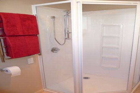 Photo of property in 12 Pitt Street, Maitai, Nelson, 7010