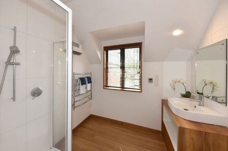 Photo of property in 90 Totara Street, Riccarton, Christchurch, 8041