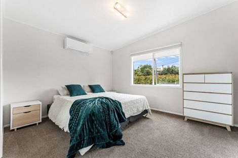 Photo of property in 267 Vipond Road, Stanmore Bay, Whangaparaoa, 0932