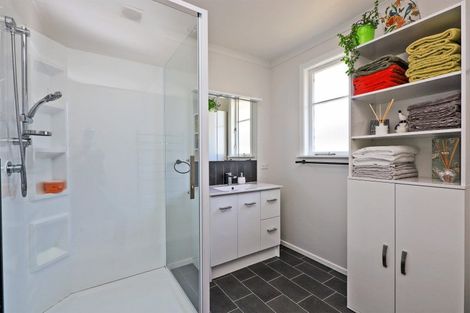 Photo of property in 2 Harrow Street, Taradale, Napier, 4112