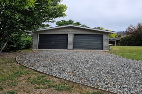 Photo of property in 3 Mckibbin Place, Arrowtown, 9302