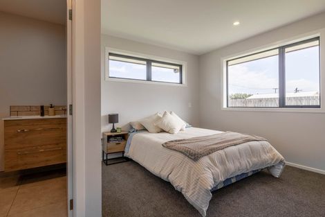 Photo of property in 114 Severn Street, Clifton, Invercargill, 9812