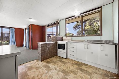 Photo of property in 141 Moire Road, West Harbour, Auckland, 0618