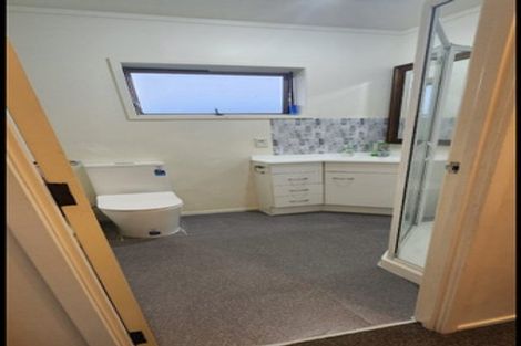 Photo of property in 1/190 Coronation Road, Hillcrest, Auckland, 0627