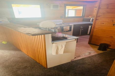 Photo of property in 5 Pinehurst Place, Wattle Downs, Auckland, 2103