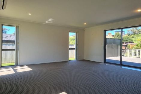 Photo of property in 19 Fernbrook Drive, Hurworth, New Plymouth, 4310