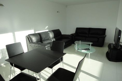 Photo of property in 105 Rongotai Road, Kilbirnie, Wellington, 6022